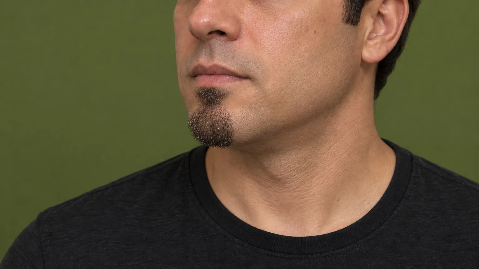 Ilustração de cavanhaque sem bigode, com pelos concentrados no queixo e bochechas raspadas.